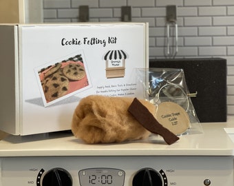 DIY Needle Felting Kit - Chocolate Chip Cookies - Felt Play Food,  Montessori, Sensory Friendly, Quiet toy,  Wool, Preschool, Pretend