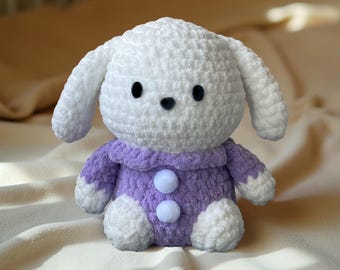 Pluszowa lalka-króliczek szydełkowa