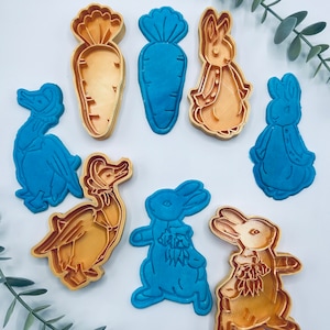 Peter Rabbit Themed / Fondant Cupcake Stamp / Embosser Cookie Cutter zdjęcie 1