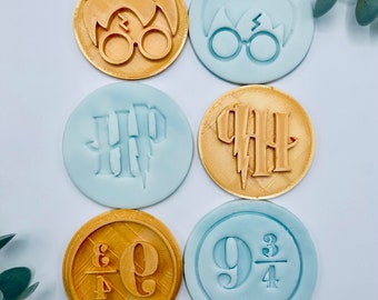 Harry Potter - Ron Cartoon Fondant Cookie Cutter Set - Large Sizes! Ex –  Sugar Shortcuts