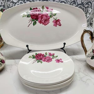 Vintage Midwinter Stylecraft Plate Set, Roses Floral Pattern