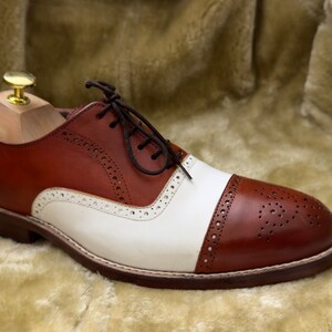 Handmade White And Brown Color Brogue Cap Toe Genuine Leather Lace-Up Shoes For Men. image 5