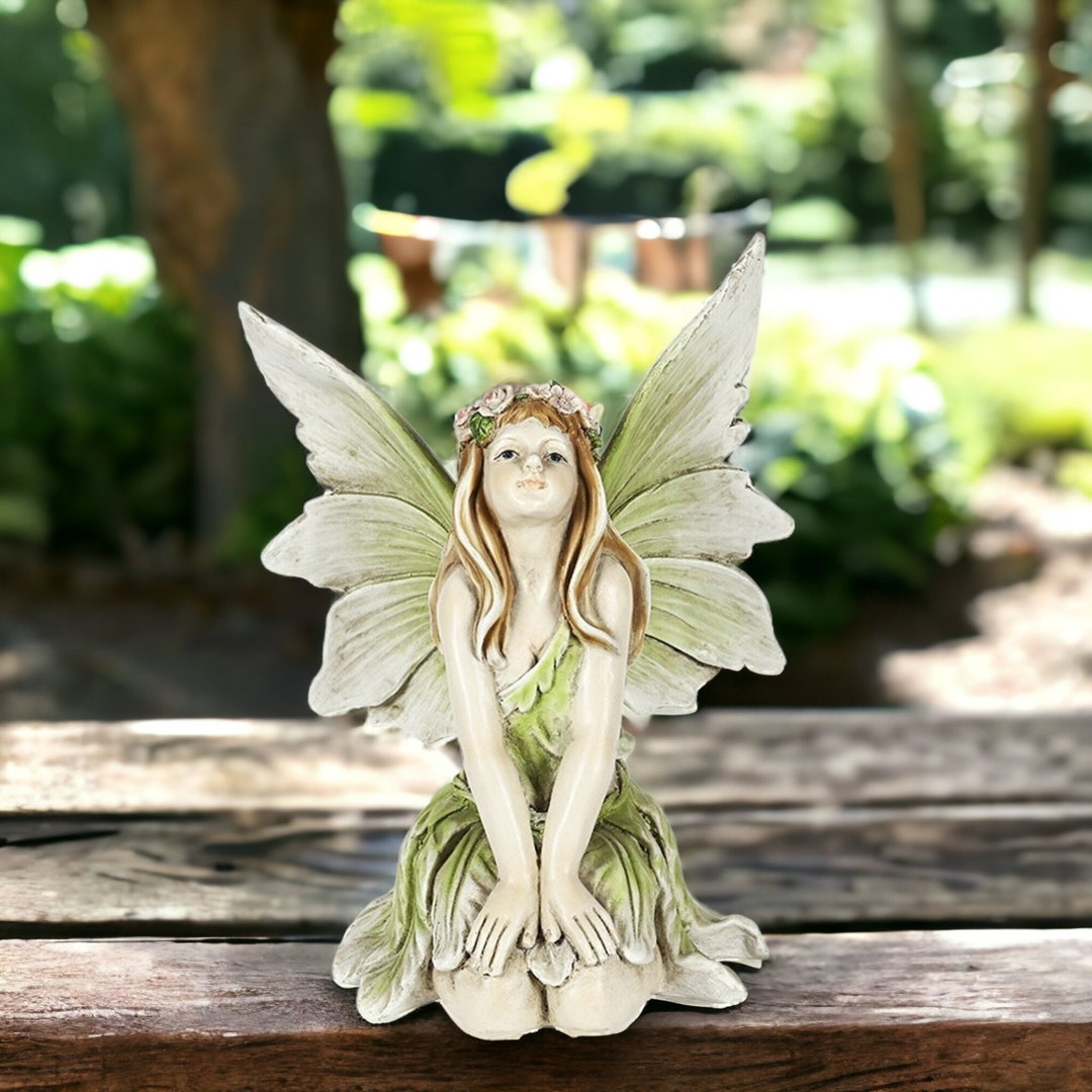 Beautiful Faerie Statue, Garden Flower Fairy, Fairy for Indoor