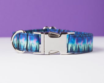 Obroża dla psa Northern Light Forest - Northern Lights - Unikalny design - Srebrna metalowa klamra
