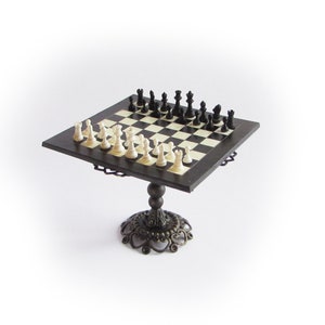 DIY 1:12 Chess Table