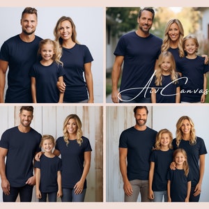 Op de afbeelding: Vier personen dragen bijpassende donkerblauwe T-shirts. Twee volwassenen en twee kinderen staan voor een achtergrond van houten panelen. De volwassenen houden de handen van de kinderen vast.