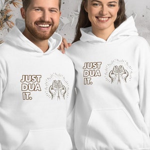 Hoodie 'Just Dua it' with Printed Dua Design | Muslim Hoodie | Ideal Gift for Muslims
