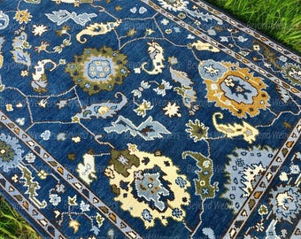 Hand-Knotted Turkish Oushak Wool Rug: Navy & Green 8x10