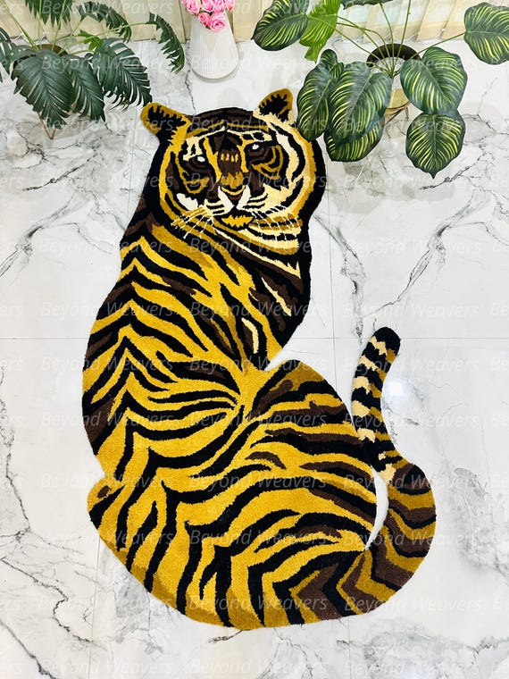 アート・デザイン・音楽 The Tiger Rugs of Tibet The Tiger Rugs of Tibet. by Lipton, Mimi (ed.) | Hatt Rare Books