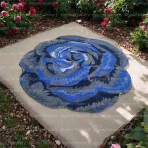 Hand-Tufted Wool Rug: Irregular Flower Design, Vibrant Colors
