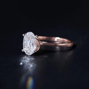 Bague en argent sterling 925 avec pierres précieuses moissanite de forme ovale naturelle avec placage en or rose, bague en moissanite à monture ovale