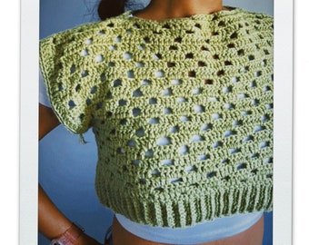 Cropped Crochet Sweater: Chunky Knit Crop Top - Size M