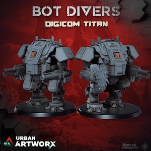 Op de afbeelding: Twee grijze, 32 mm, vooraf ondersteunde, 3D-geprinte robotmodellen, genaamd "Bot Divers Digicom Titan", staan op zwarte bases. De robots zijn gedetailleerd met wapens en een zaagblad.