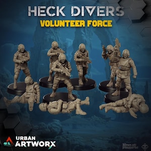Peut inclure: Ensemble de figurines miniatures représentant des soldats en tenue de combat. Les figurines sont dans diverses poses, certaines debout et d'autres couchées. Le texte "HECK DIVERS VOLUNTEER FORCE" est affiché en haut. Le logo Urban Artworx est en bas.