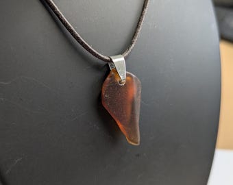 Rustic Amber or Green Sea Glass Pendant Necklace. Adjustable minimalist beachy jewellery