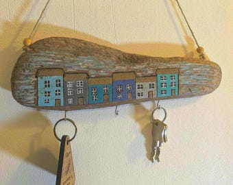 Driftwood Key Holder, hand painted Beach House Coastal Decor