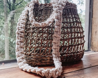Macrame willow shoulder bag