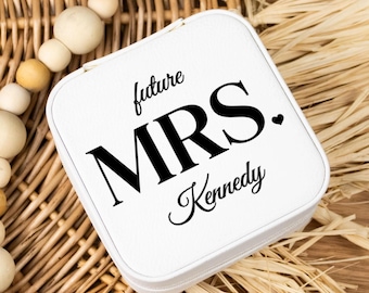 Personalized Future Mrs Jewelry Box | Custom Engagement Gift | Future Mrs Gifts | Fiancé Gift | Bride To Be | Bridal Shower Gift