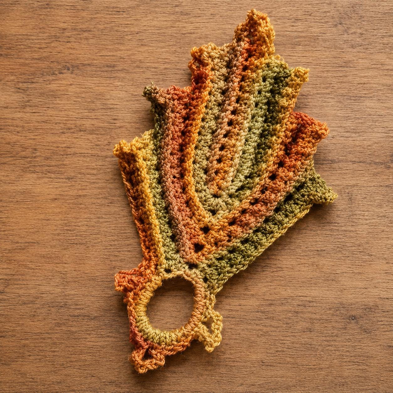 Sculptural Ribbed Holly Leaf Crochet Pattern