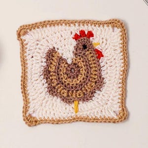 Chicken Granny Square Crochet Pattern – PDF Tutorial, Step-by-Step Guide, Animal-Themed, US Terms, Beginner Friendly, Crochet Square Pattern