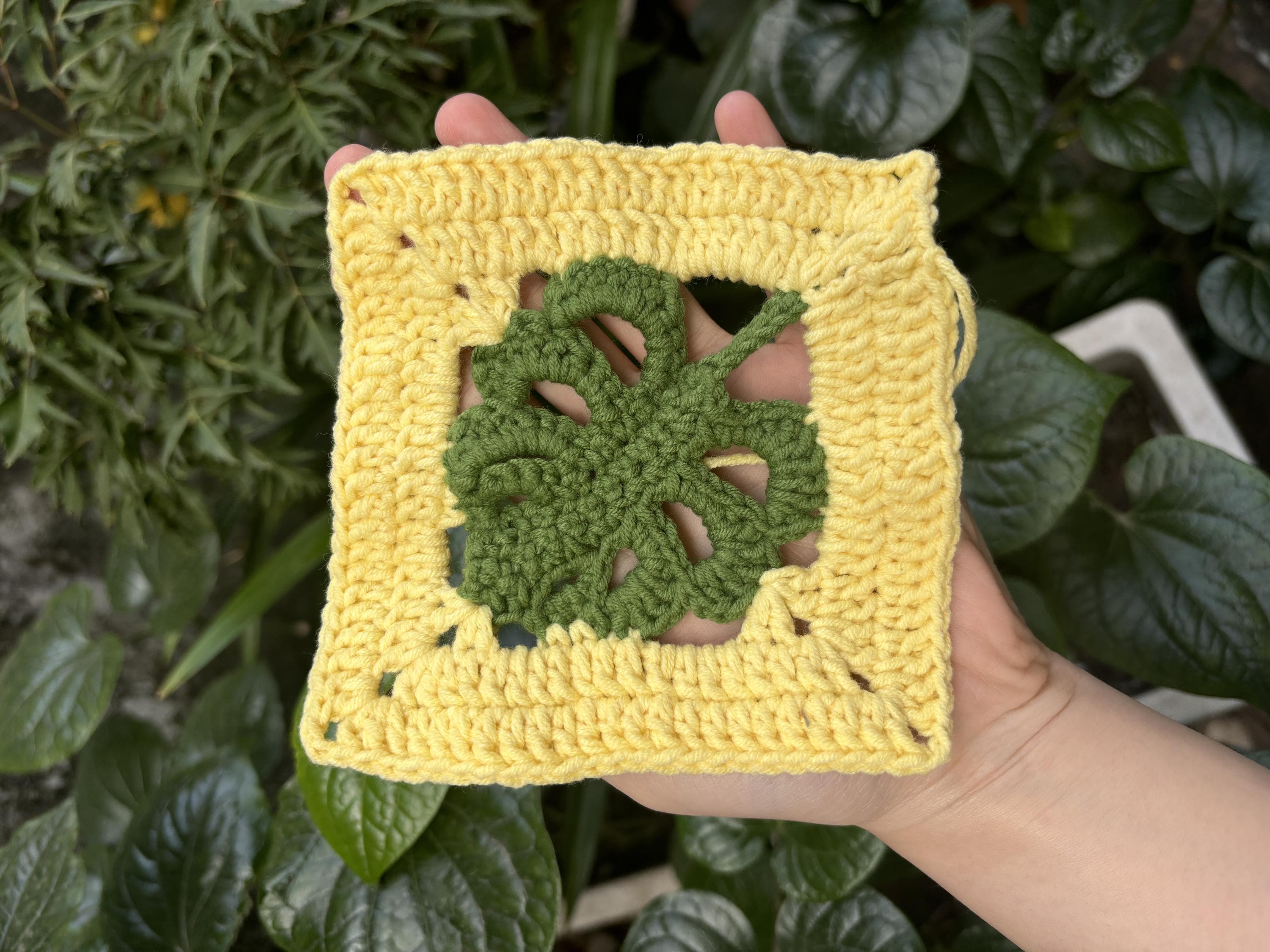 Monstera Leaf Granny Square Crochet Pattern PDF With Video Tutorial,  Rainbowyarnpatterns - Etsy