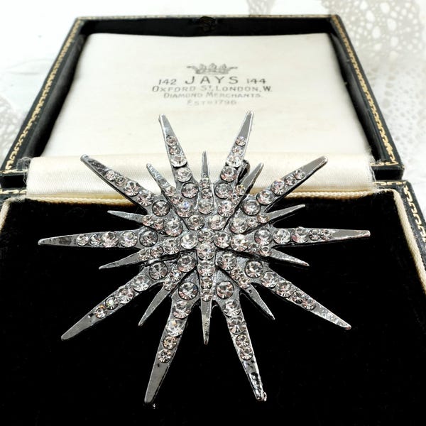Beautiful Art Deco Vintage Inspired CZ Geometric Dark Star Silver Brooch