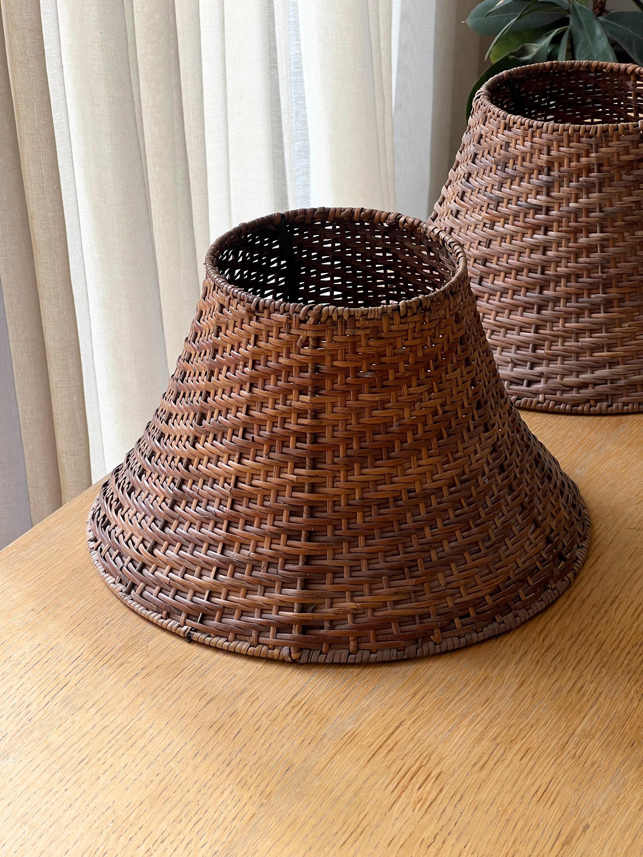ヴィンテージのラタン製大型ランプシェード、籐製レトロランプシェード