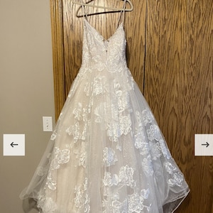 Oleg cassini sale evening gowns