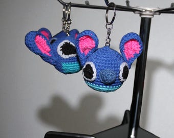 手作りかぎ針編みのスティッチぬいぐるみ：リロ＆スティッチの