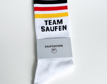 Saufsocken Deutschland Socken für Malle Urlaub, Oktoberfest und andere Saufpartys! TEAM SAUFEN