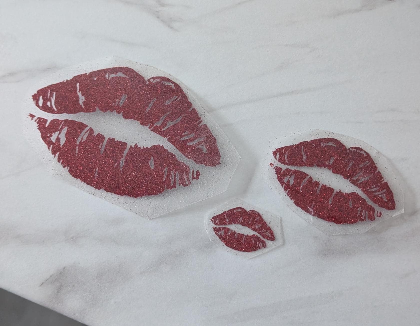 Kiss rhinestone red - Etsy 日本