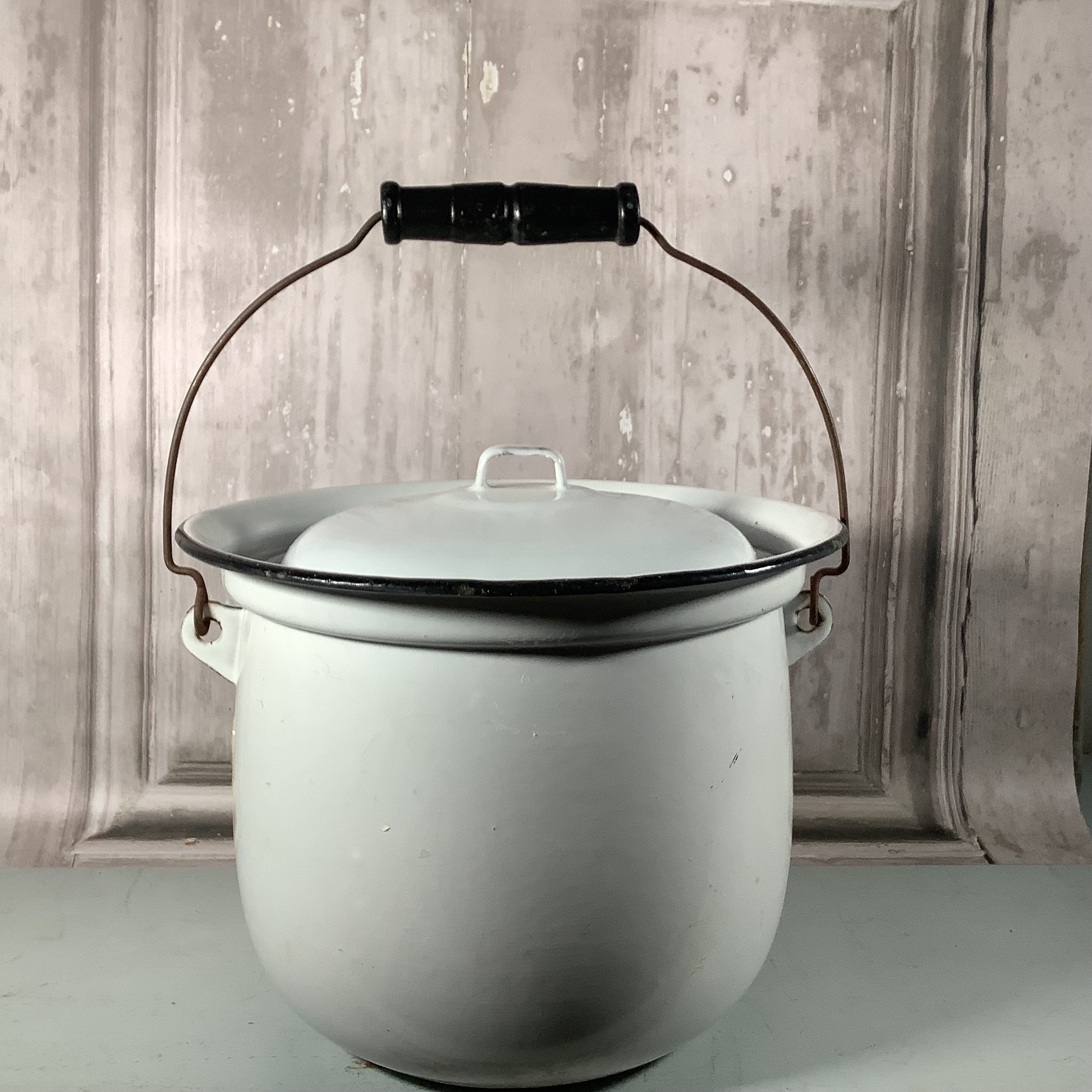 vintage  Enamelware stock pot, pots, bowls, cookwear
