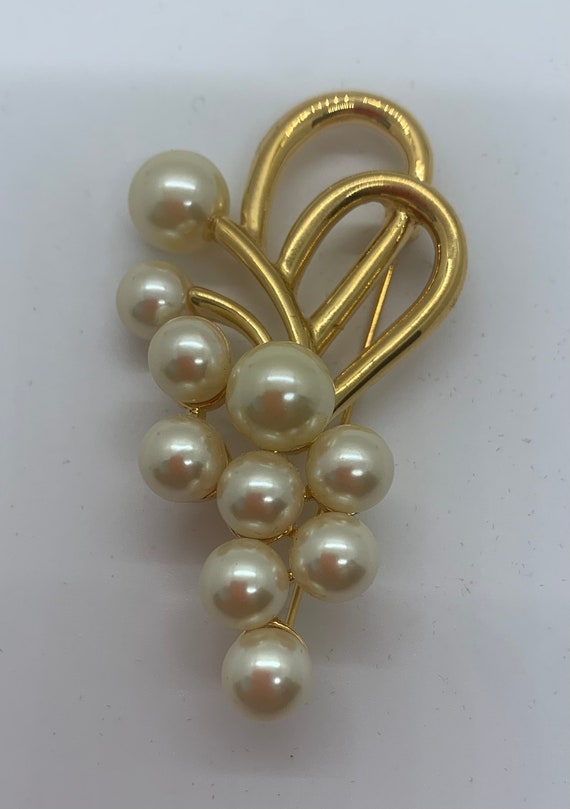 Napier Goldtone and Faux Pearl Brooch Signed