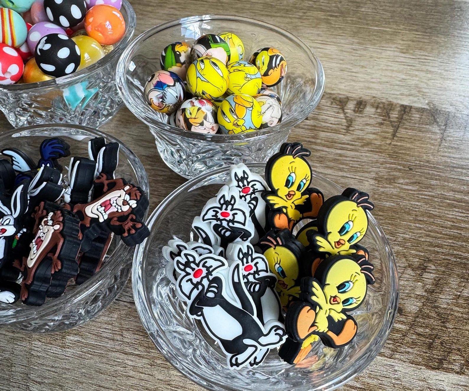 Classic Cartoon Bead Pack (1 Focal Bead & 10+ Mystery Assorted Accent ...
