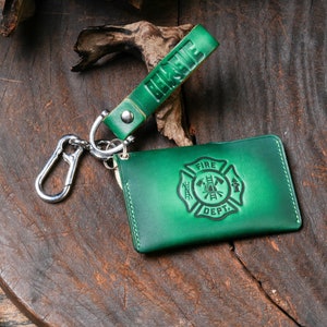 Cartera de cuero hecha a mano y llavero de diseño minimalista, titular de la tarjeta de llavero - regalo perfecto para las mujeres, accesorio de cartera personalizable