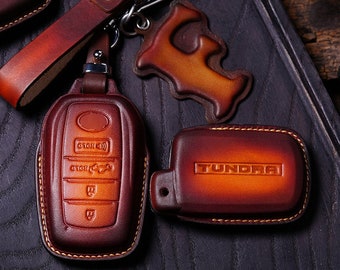 Funda de cuero personalizada para llavero de Tundra TRD Pro Tacoma. Personalízala con tu logotipo. Regalo ideal para él. Funda para llave de camioneta Tundra.