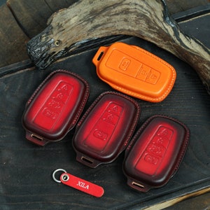 Leather Key Fob Cover Case 4Runner TRD Pro  RAV4, GT86, Avalon, Corolla Camry Prius Prime 2021-2023, Keyless Remote Holder Keychain Clip