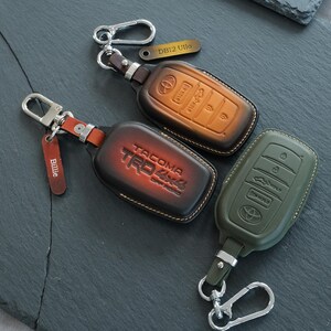 Leather Key Fob Cover for Toyota Tundra Tacoma TRD Pro SR5 Trailhunter 1794 Capstone Smart Key Case Handcrafted Car Remote Key Protector
