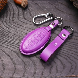 Funda de cuero para llavero Nissan (2007-2025): Rogue, Sentra, Maxima, Altima, Versa, Pathfinder, Armada, Juke, Kicks, Leaf y Quest