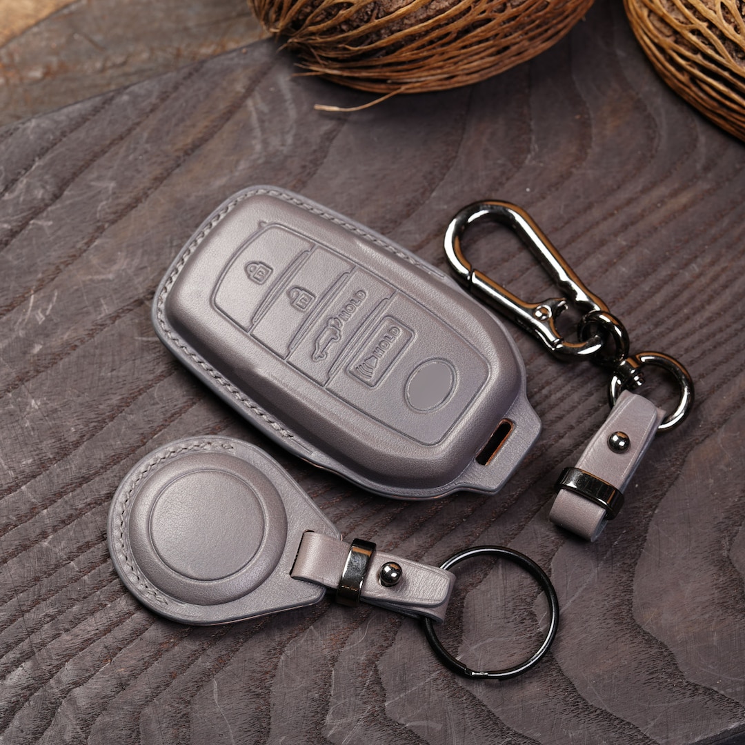 Toyota Leather Key Cover With AirTag Holder – Fits