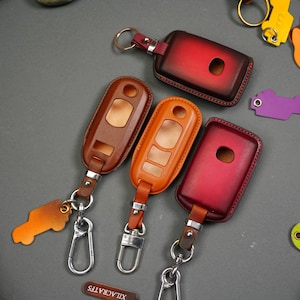 Mazda CX-30 Key Fob Cover – Genuine Leather Key Case for Mazda 3 6 CX-5 CX-9 cx7 Mk5 – Custom Fit, Handmade, Personalized Gift for Him/Her