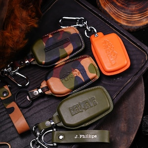 Personalisierte BMW Tacoma 2021 - 2024 Leder Key Fob Abdeckung TRD Pro, Rav4, Camry, Mammutbaum, Siena, Highlander Perfektes Geschenk für Sie und Ihn