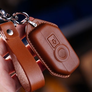 BMW R1250 GS Series Custom Leather Key Fob Covers – Tailored for, F Series, S 1000 RR, 750GS, 850GS, K1600GT Series, R1200GS & GS1250 Models
