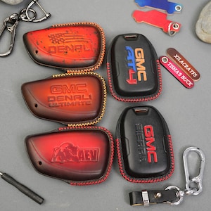 GMC Leather Key Fob Covers – Fits Sierra EV, Acadia, Canyon, Terrain, Yukon/Yukon XL, Denali AT4 base – Smart Key Protector & Keychain Gift