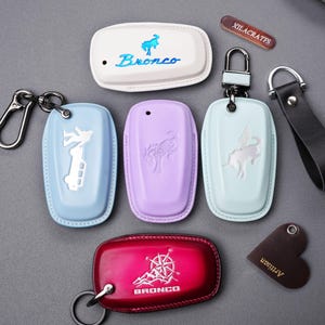 Cover for Bronco Sasquatch Sport (2022-2025) - Leather Key Fob Case, Keyless Remote Holder, Custom Keychain for Wildtrak & Big Bend