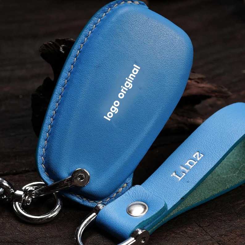 Compatible con la funda de llavero plegable de modelos 2008-2021. Fabricada a mano para Camaro, Trax, Equinox, Cruze, Malibu y Volt. Colores personalizados y sello en relieve opcional. imagen 10