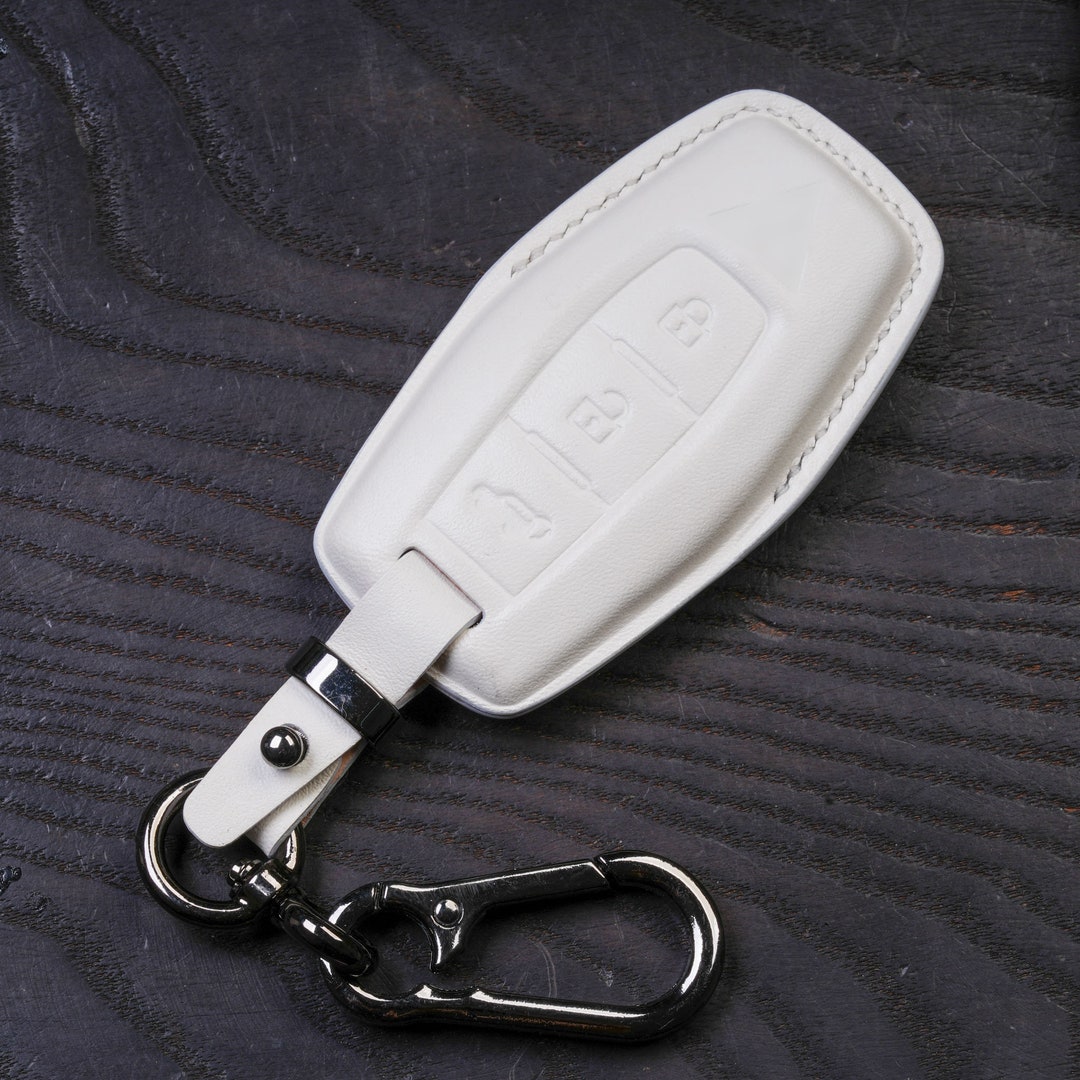 Ontto Leather Keyring Case With Keychian Compatible With Mitsubishi Outlander PHEV 2018-2020, Stylish Remote Control Key Holder For Eclipse Cross 2022 2023, Black - View #7