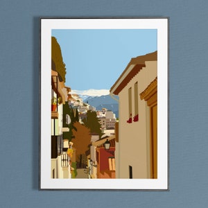 Pode incluir: Uma ilustração colorida de uma rua estreita numa cidade com edifícios de ambos os lados. Os edifícios são pintados em tons de amarelo, laranja e castanho. A rua é ladeada por árvores e há montanhas ao fundo.