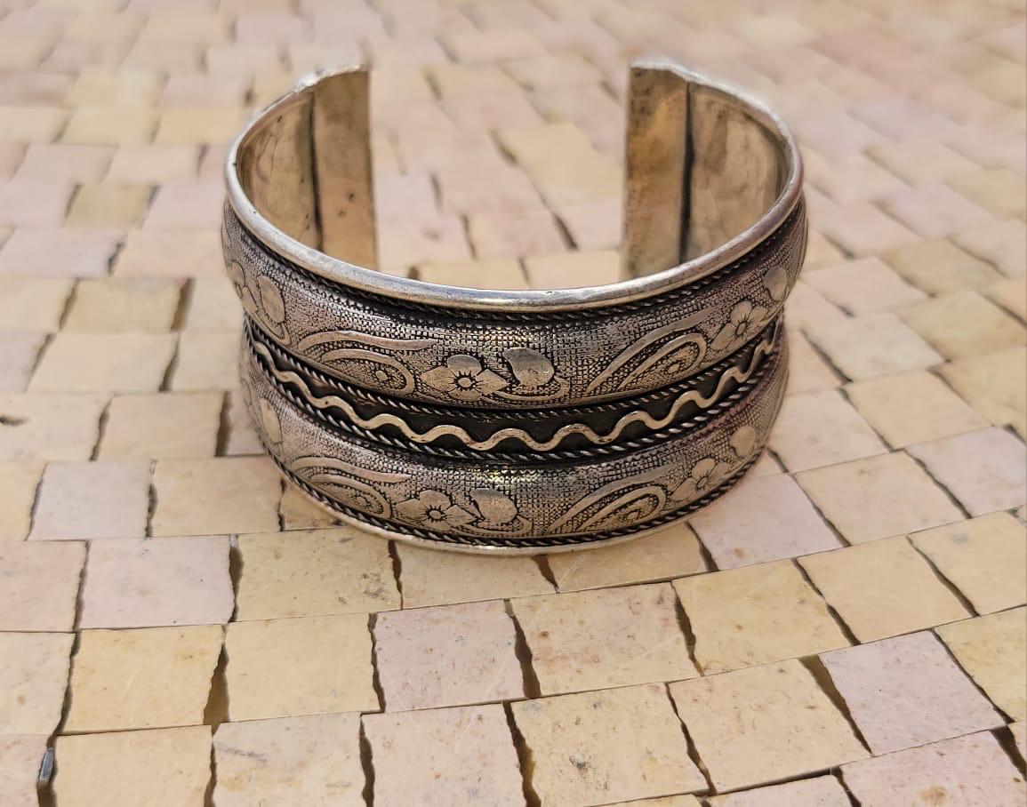 Bracelet Manchette Artisanal En Laiton Style Berbère - 4 Cm