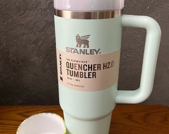 Stanley Quencher H2.O Tumbler 30 oz - Mint Brand new in box and boot included